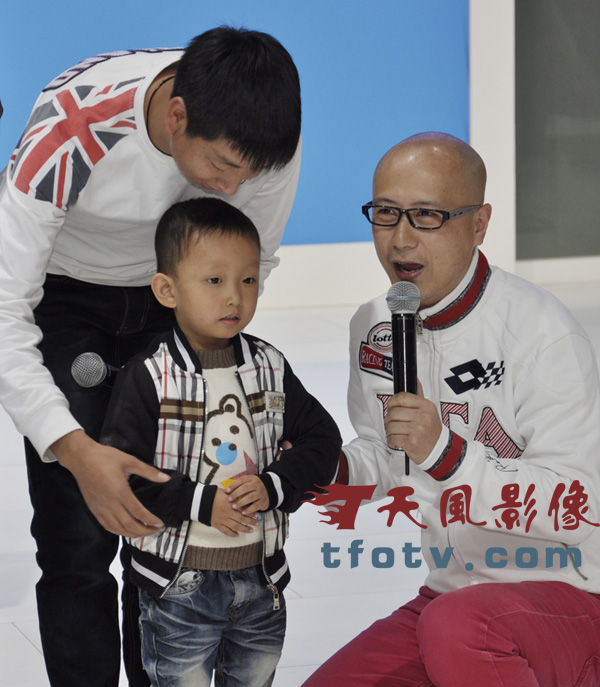 2012年11月7日微电影《迫在眉睫》杭州西博车展全国发布会摄影