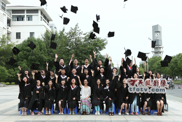 杭州毕业照摄影，杭州毕业合影，杭州拍毕业照，毕业照拍摄，班级集体照摄影